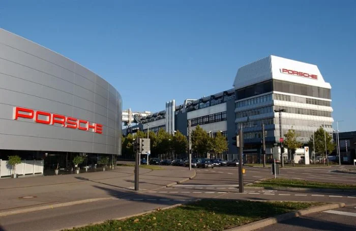 Porsches huvudkontor i Zuffenhausen, Tyskland